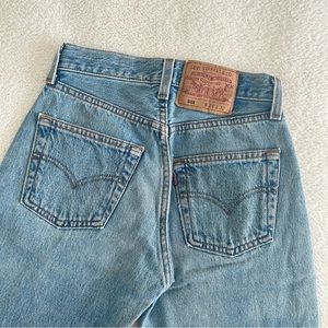 High Rise 501 Vintage Levi Jeans